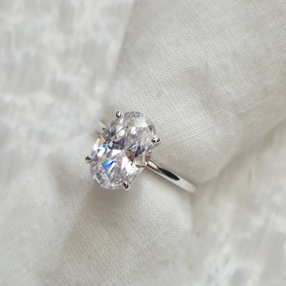 925 Sterling Silver Oval Engagement Ring - Picture 5 of 8